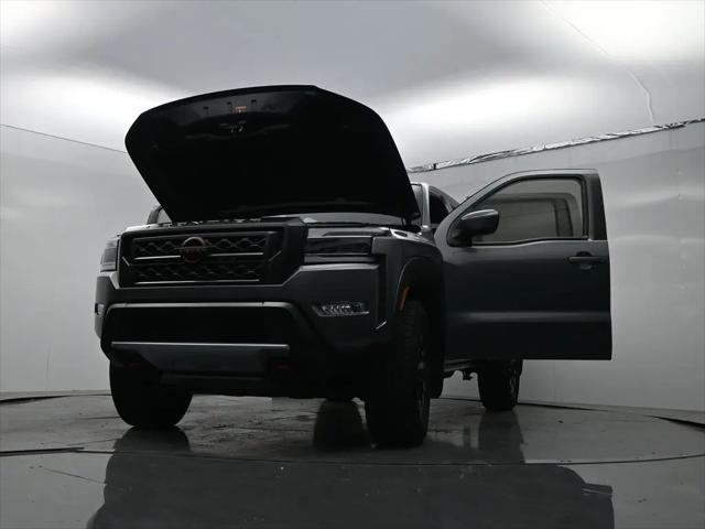 2023 Nissan Frontier Crew Cab PRO-4X 4x4