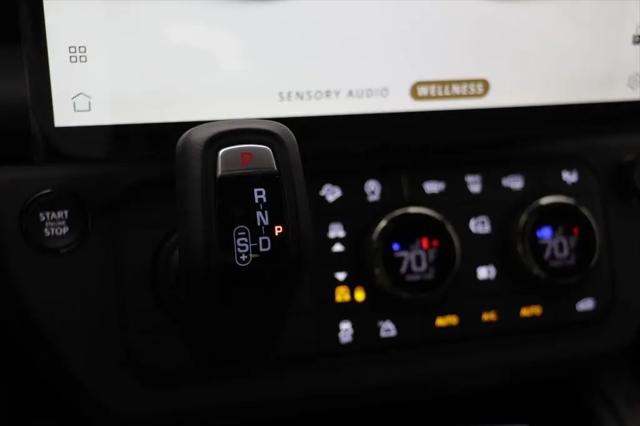 2026 Land Rover Defender P635 OCTA