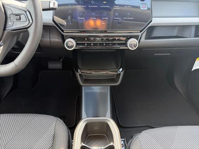 2027 Chevrolet Bolt LT FWD