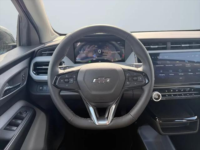 2027 Chevrolet Bolt LT FWD
