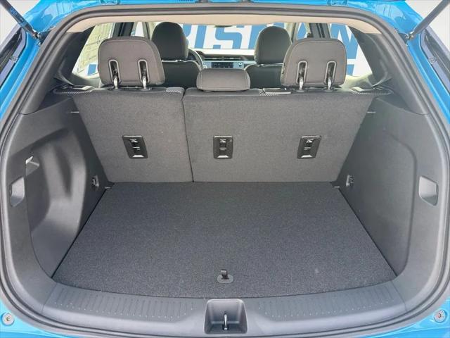 2027 Chevrolet Bolt LT FWD