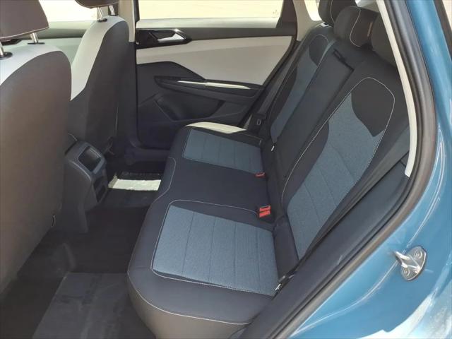 2025 Volkswagen Taos 1.5T S