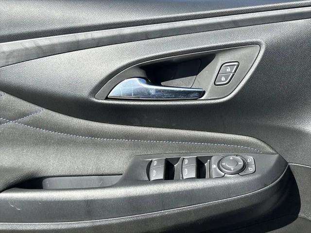 2026 Buick NV Sport Touring FWD
