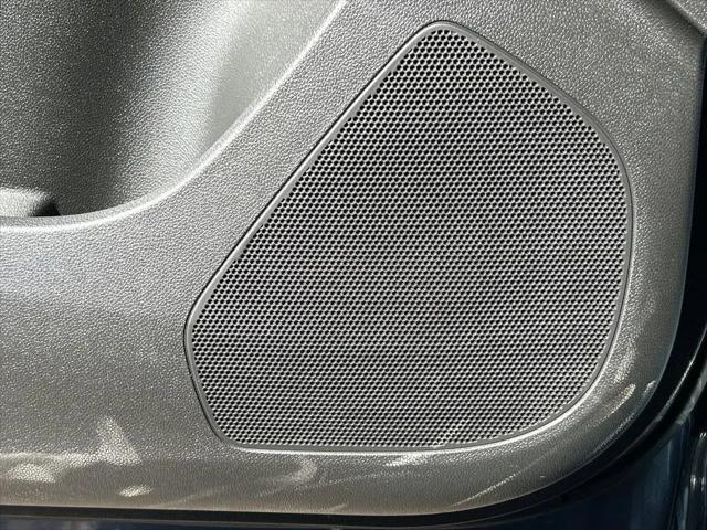 2026 Buick NV Sport Touring FWD