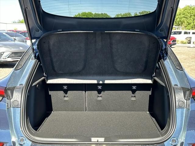 2026 Buick NV Sport Touring FWD