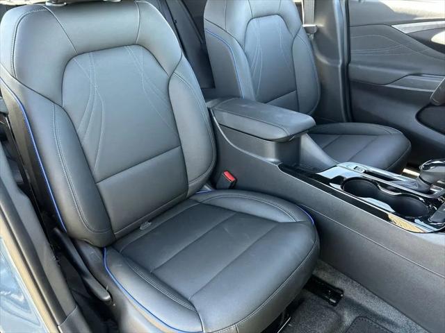 2026 Buick NV Sport Touring FWD