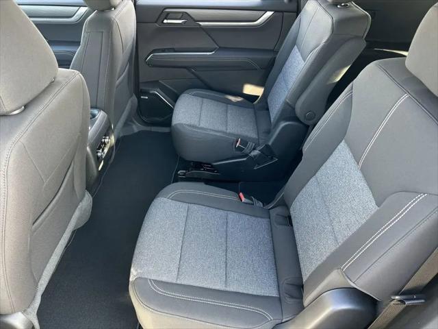 2026 GMC Acadia Elevation AWD