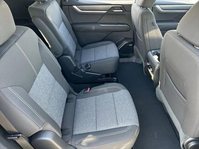 2026 GMC Acadia Elevation AWD