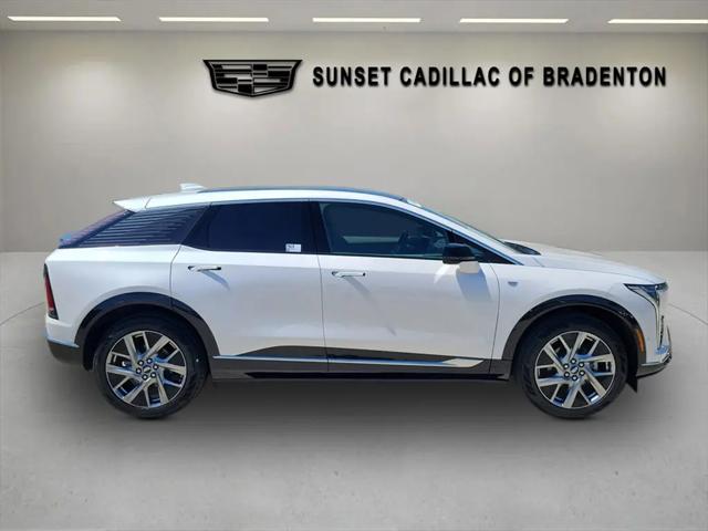2025 Cadillac iQ Luxury 2 AWD