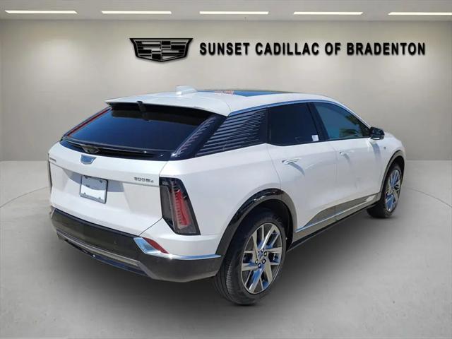2025 Cadillac iQ Luxury 2 AWD