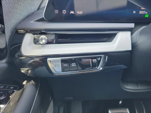 2025 Cadillac iQ Luxury 2 AWD