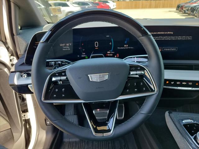 2025 Cadillac iQ Luxury 2 AWD