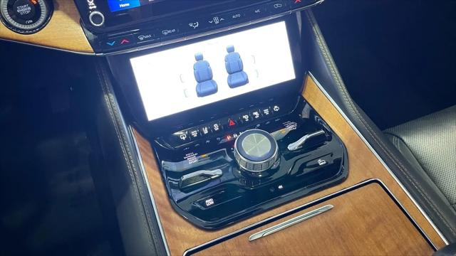 2022 Jeep Grand Wagoneer Series III 4x4