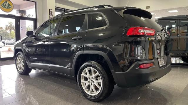 2015 Jeep Cherokee Sport