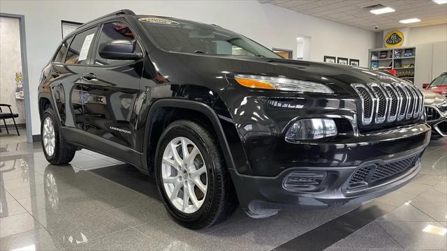 2015 Jeep Cherokee Sport
