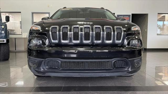 2015 Jeep Cherokee Sport