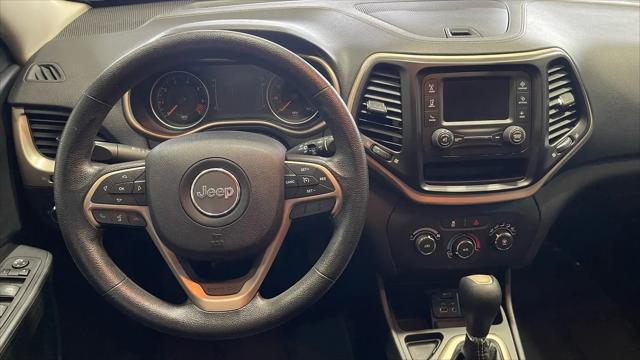 2015 Jeep Cherokee Sport
