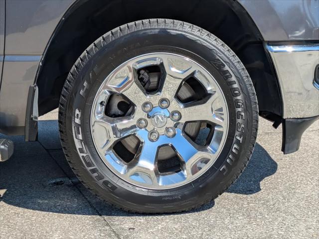 2020 Ram 1500 Big Horn Crew Cab 4x4 5'7" Box
