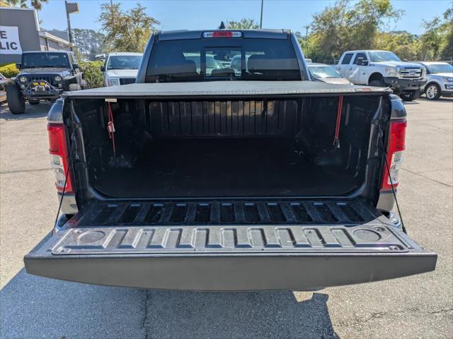 2020 Ram 1500 Big Horn Crew Cab 4x4 5'7" Box