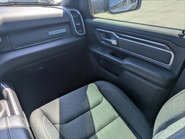 2020 Ram 1500 Big Horn Crew Cab 4x4 5'7" Box