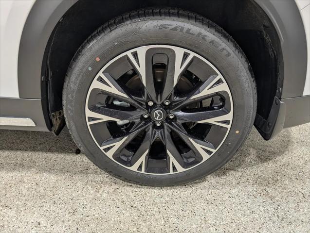 2026 Mazda X-90 Premium Plus