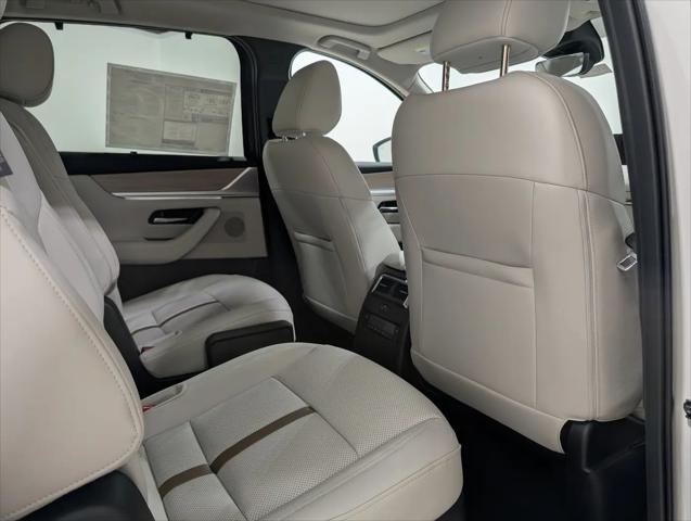 2026 Mazda X-90 Premium Plus