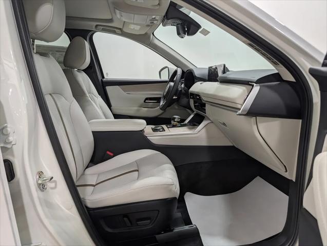 2026 Mazda X-90 Premium Plus