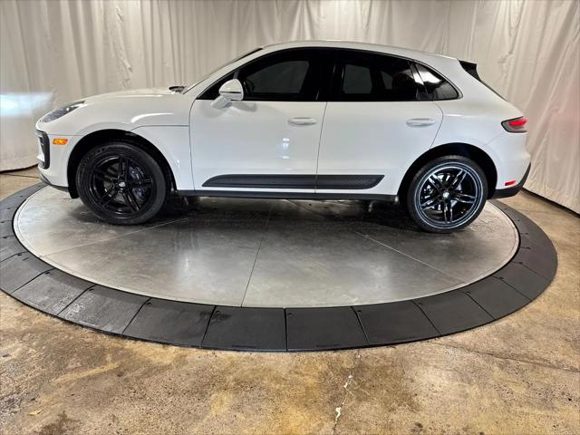 2024 Porsche Macan Macan