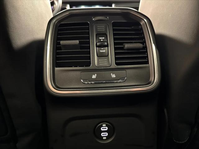 2024 Porsche Macan Macan