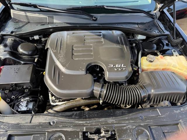 2019 Chrysler 300 Touring