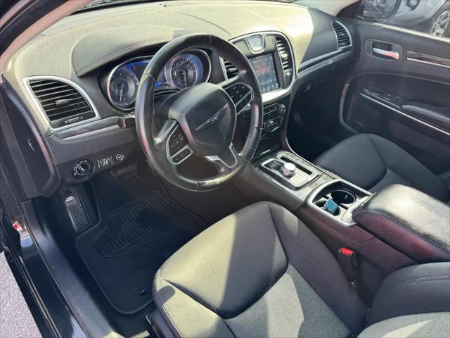 2019 Chrysler 300 Touring