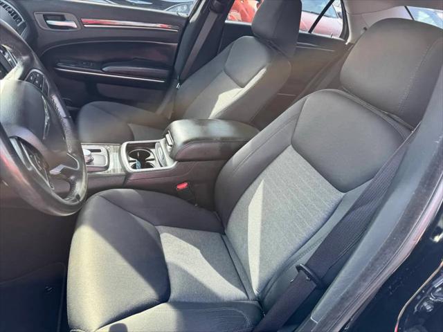 2019 Chrysler 300 Touring