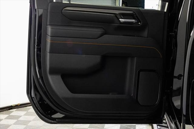 2026 GMC Sierra 2500HD Crew Cab, Standard Bed, AT4, 4WD