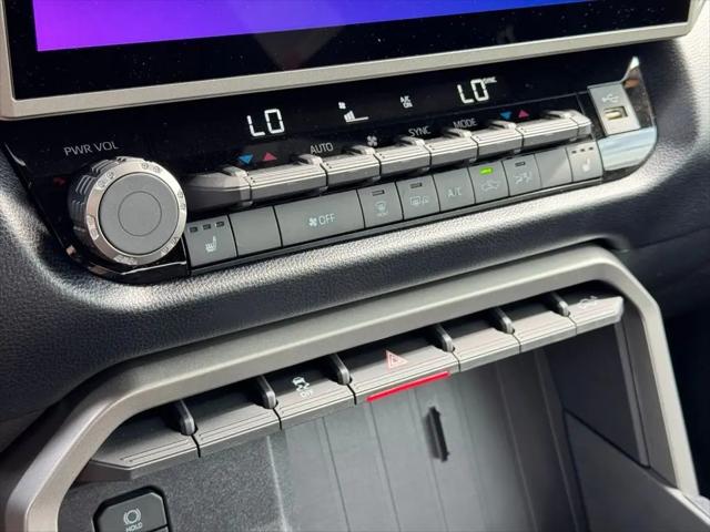 2026 Toyota Tundra SR5 CrewMax 5.5' Bed