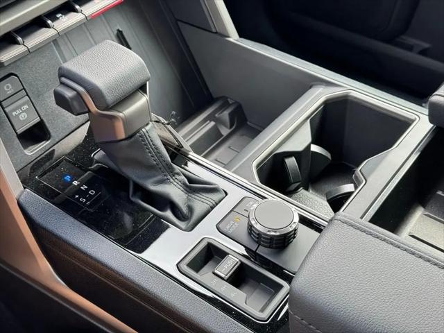 2026 Toyota Tundra SR5 CrewMax 5.5' Bed