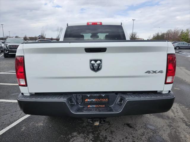 2022 Ram 1500 Classic Tradesman Crew Cab 4x4 5'7" Box