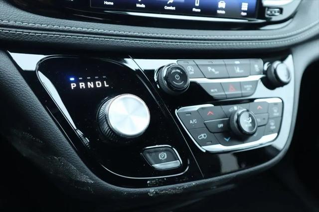 2026 Chrysler Pacifica Select AWD