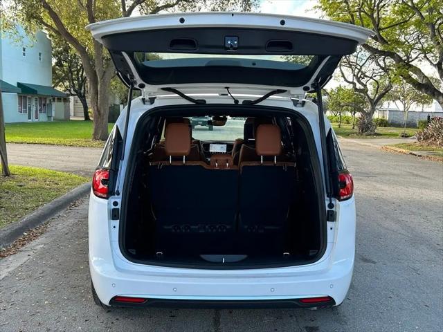 2026 Chrysler Pacifica Pinnacle AWD