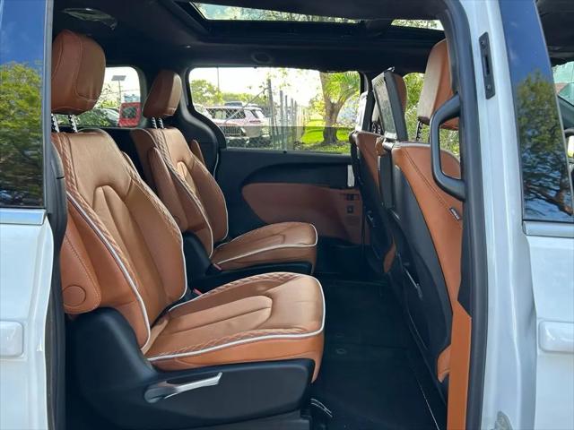 2026 Chrysler Pacifica Pinnacle AWD