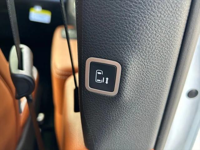 2026 Chrysler Pacifica Pinnacle AWD