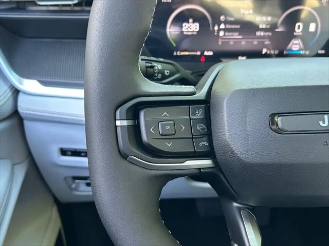 2026 Jeep Cherokee Overland 4x4
