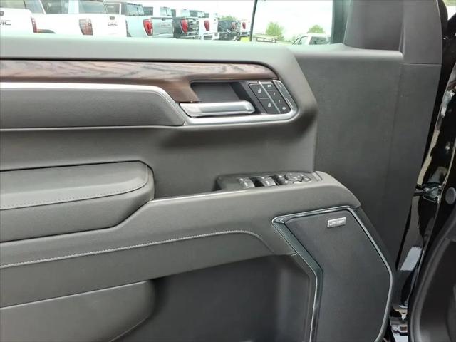 2026 GMC Sierra 1500 Crew Cab, Short Bed, SLT, 4WD