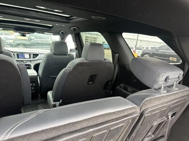 2023 Buick Enclave Premium AWD