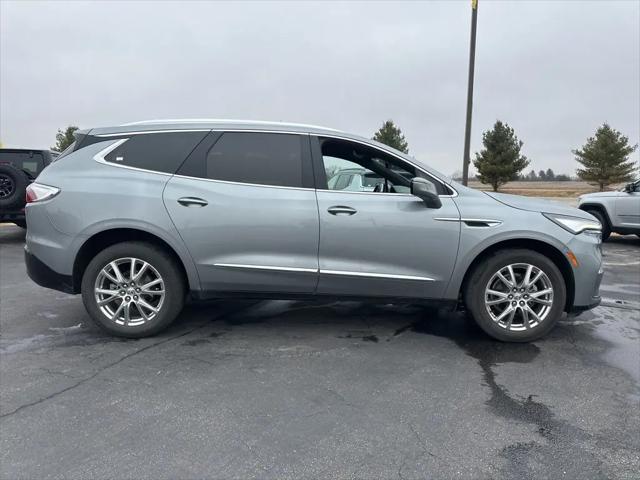 2023 Buick Enclave Premium AWD