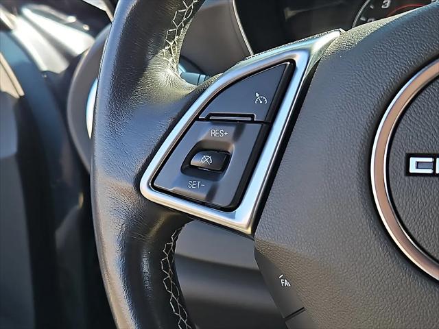 2020 Chevrolet Camaro RWD Coupe 1LS