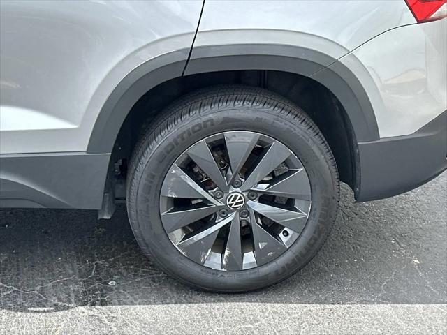 2023 Volkswagen Taos 1.5T S