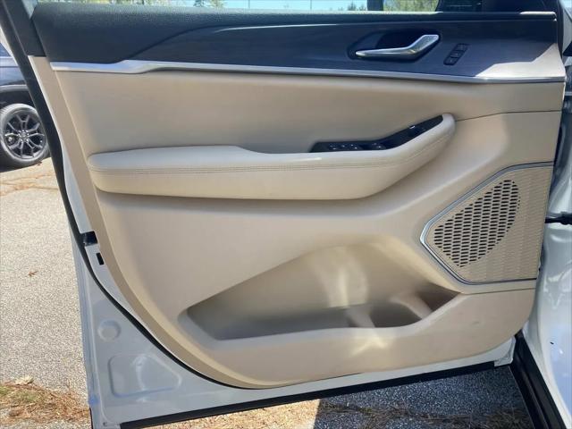 2026 Jeep Grand Cherokee Limited 4x2
