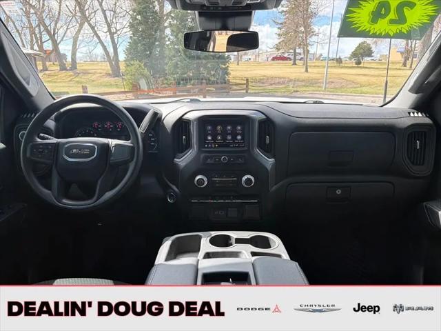 2024 GMC Sierra 2500HD 4WD Crew Cab Standard Bed Pro
