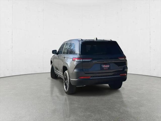 2026 Jeep Grand Cherokee Altitude 4x4