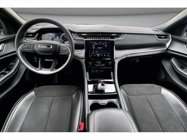 2024 Jeep Grand Cherokee L Altitude 4x4